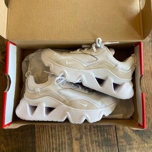 Nike RYZs